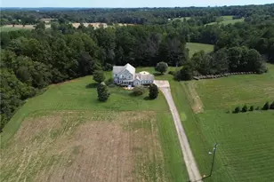 3137 Yorkshire Ln, Boonville, NC 27011 - Photo 3