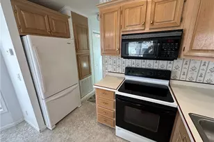 129 Clubhouse Dr, New London, NC 28127 - Photo 9