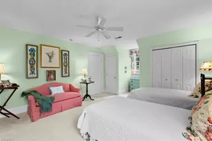 7 Charleston Square, Greensboro, NC 27408 - Photo 33