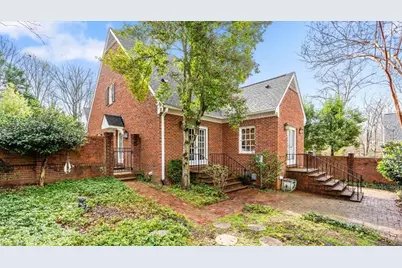 7 Charleston Square, Greensboro, NC 27408 - Photo 47