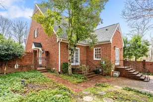 7 Charleston Square, Greensboro, NC 27408 - Photo 47