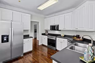 503 Willowview Dr, Greensboro, NC 27455 - Photo 11