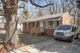 916 Forrest St, High Point, NC 27262 - Photo 5