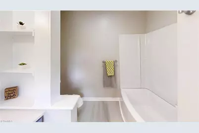 2401 Phoenix Drive, Greensboro, NC 27406 - Photo 27