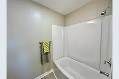 2401 Phoenix Drive, Greensboro, NC 27406 - Photo 29