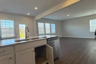 5639 Hydrangea St, Winston-Salem, NC 27104 - Photo 3