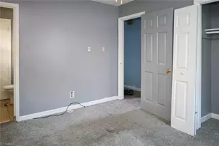 3506 4 Seasons Dr, Durham, NC 27707 - Photo 11