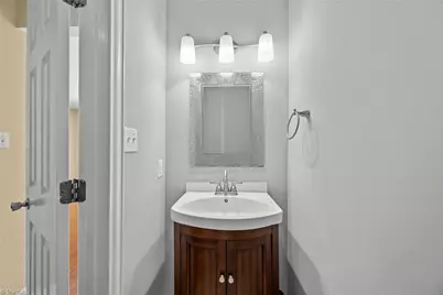 320 Oak Arbor Lane, Winston-Salem, NC 27104 - Photo 15