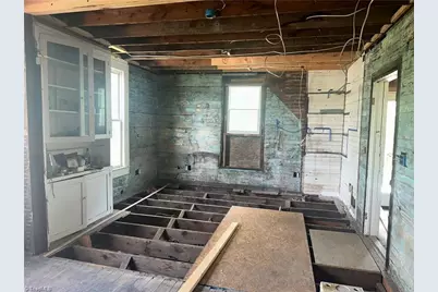 706 Arch Street, Mount Airy, NC 27030 - Photo 23