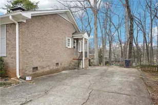 1412 Hobbs Rd, Greensboro, NC 27410 - Photo 25