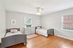 1412 Hobbs Rd, Greensboro, NC 27410 - Photo 29