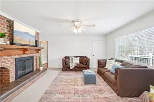 1412 Hobbs Rd, Greensboro, NC 27410 - Photo 17