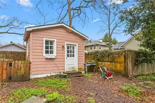 315 E Hendrix St, Greensboro, NC 27401 - Photo 39