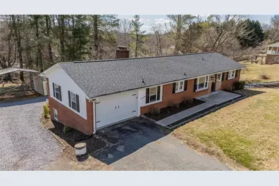 2706 Westfield Road, Mount Airy, NC 27030 - Photo 3