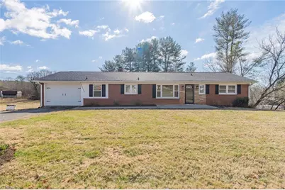 2706 Westfield Road, Mount Airy, NC 27030 - Photo 1