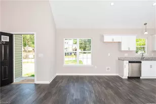 136 Pinnix St, Jonesville, NC 28642 - Photo 17