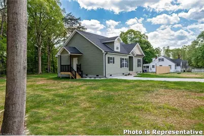 136 Pinnix Street, Jonesville, NC 28642 - Photo 5