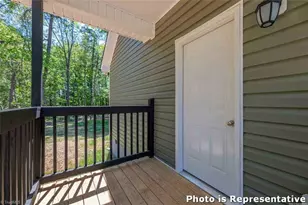 136 Pinnix St, Jonesville, NC 28642 - Photo 9