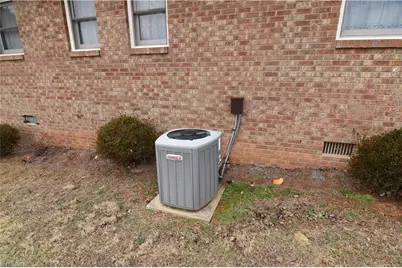 737 Lee Road, Thomasville, NC 27360 - Photo 19