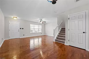 150 Tannenbaum Cir, Greensboro, NC 27410 - Photo 5