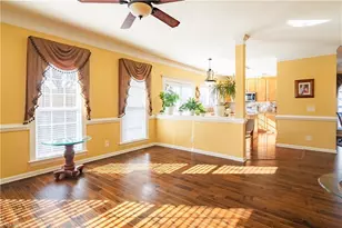 3809 Parkway Vista Rd, Greensboro, NC 27409 - Photo 9