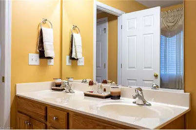 3809 Parkway Vista Road, Greensboro, NC 27409 - Photo 23