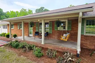 3669 W Greensboro Chapel Hill Rd, Liberty, NC 27298 - Photo 5