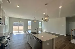 3003 Bayou St, Graham, NC 27253 - Photo 5
