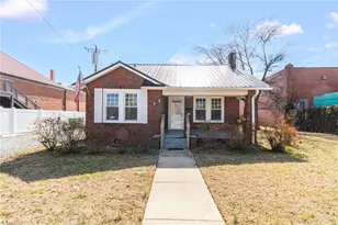 205 W Hunter St, Madison, NC 27025 - Photo 1