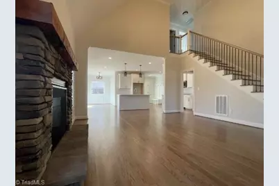 191 Cool Run, Lexington, NC 27295 - Photo 3