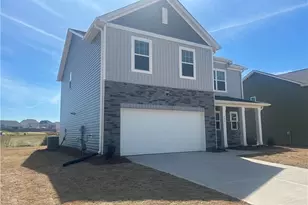 394 Shiloh Wy, Mebane, NC 27302 - Photo 3