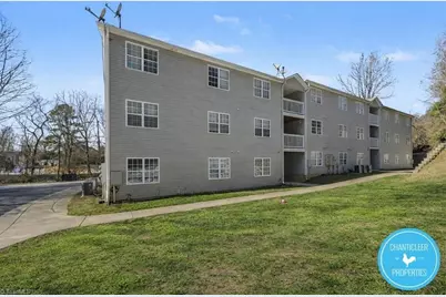 1041 W Barton Street #N, Greensboro, NC 27407 - Photo 15