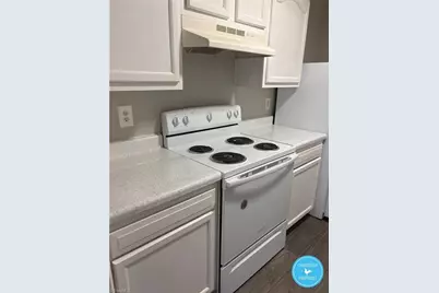 1041 W Barton Street #N, Greensboro, NC 27407 - Photo 3