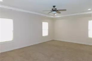 4517 Gunnersbury Ln, High Point, NC 27265 - Photo 17