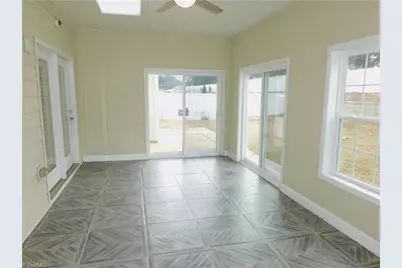 4517 Gunnersbury Lane, High Point, NC 27265 - Photo 33