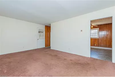 7210 Vance Road, Kernersville, NC 27284 - Photo 11