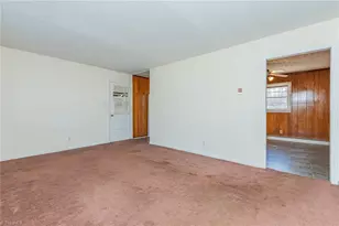 7210 Vance Rd, Kernersville, NC 27284 - Photo 11