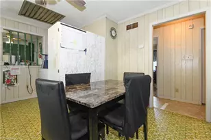 2301 Maple St, Greensboro, NC 27405 - Photo 11