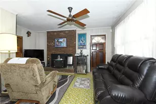 2301 Maple St, Greensboro, NC 27405 - Photo 9