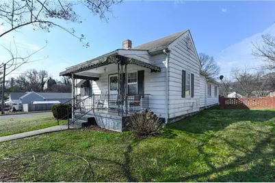 2301 Maple Street, Greensboro, NC 27405 - Photo 3