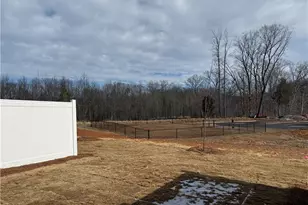 1692 Hallview Ct, Kernersville, NC 27284 - Photo 33