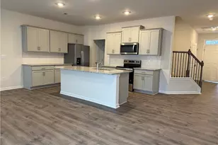 1692 Hallview Ct, Kernersville, NC 27284 - Photo 5