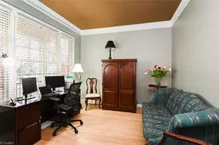 305 Sawgrass Ct, Mebane, NC 27302 - Photo 19