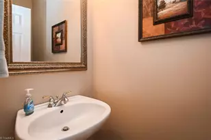 305 Sawgrass Ct, Mebane, NC 27302 - Photo 21