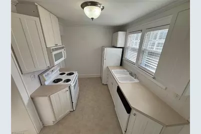 854 Madison Avenue, Winston-Salem, NC 27103 - Photo 9