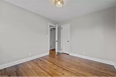 2518 Timber Lane, Greensboro, NC 27408 - Photo 15