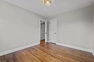 2518 Timber Ln, Greensboro, NC 27408 - Photo 15