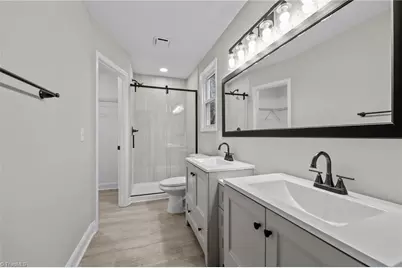 2518 Timber Lane, Greensboro, NC 27408 - Photo 13