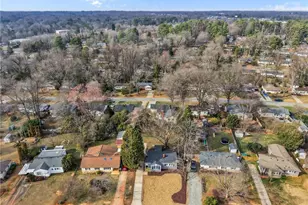 2518 Timber Ln, Greensboro, NC 27408 - Photo 33