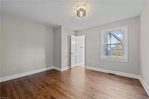 2518 Timber Ln, Greensboro, NC 27408 - Photo 11